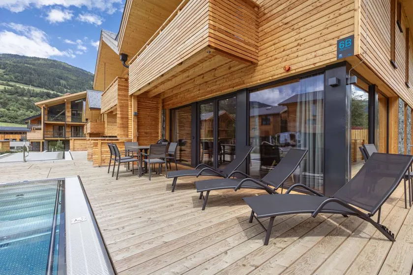 Bellissimo chalet con griglia, piscina privata e terrazza | Sci vicino | Ammette animali domestici - Image 1