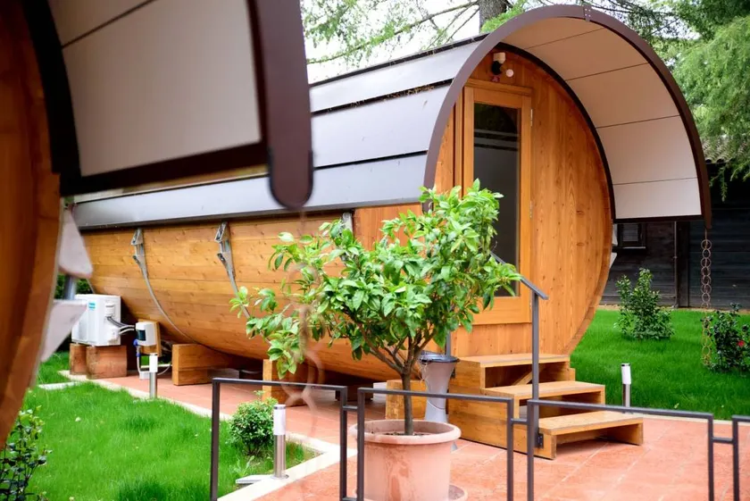Romantic Wine Barrel Stay with Vineyard Views & Hot Tub near Rome, Italy - Image 1