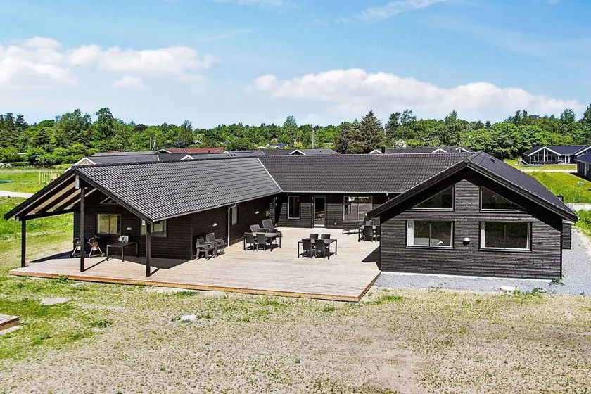 Spacieuse maison entièrement équipée avec piscine, sauna et terrasse | Avec animaux admis - Image 1
