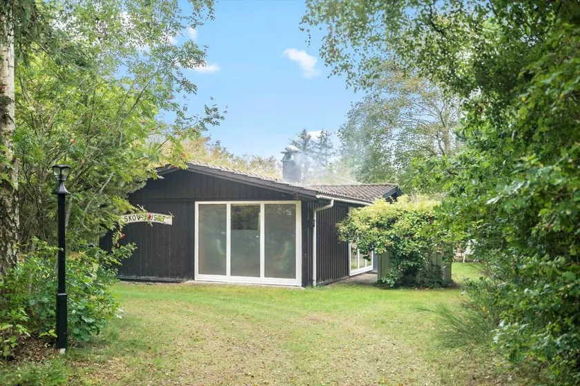 House with barbeque | Pets allowed - Image 1