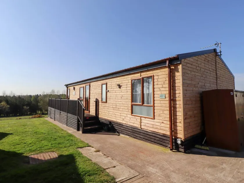 Fully equipped wonderful cottage | Pet-friendly - Image 1