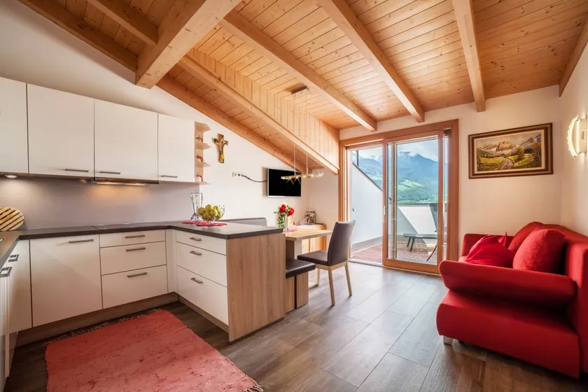 Flat with terrace & garden | Mountain view - Image 1