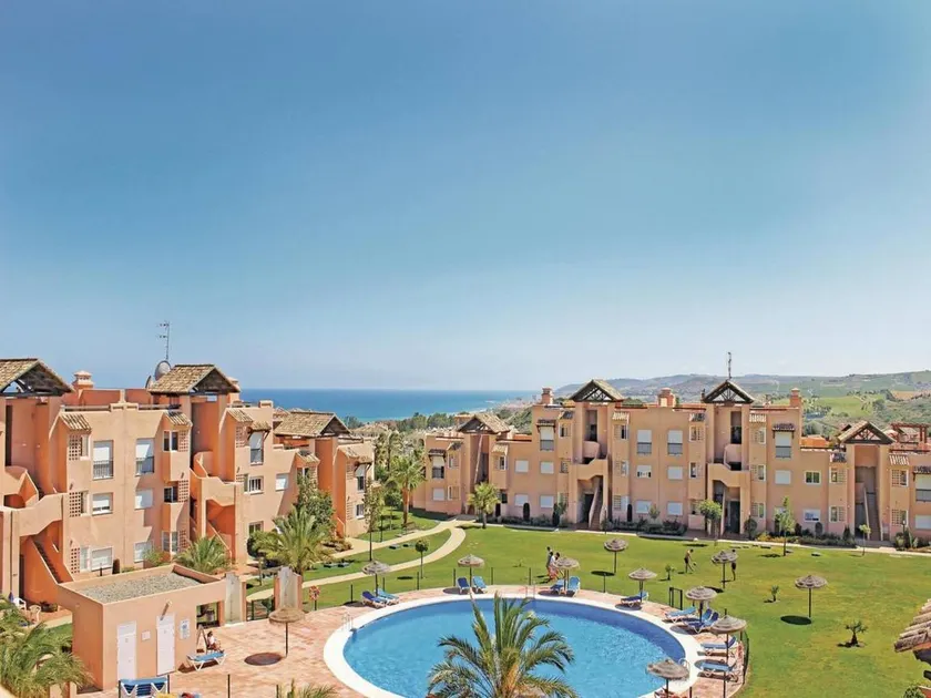 Charmant appartement de vacances entièrement équipé avec barbecue, terrasse et jardin | Vue mer - Image 1