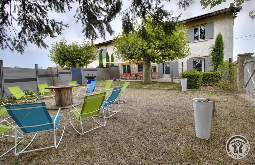 Ferienunterkunft mit Grill, Garten und Terrasse - Image 1