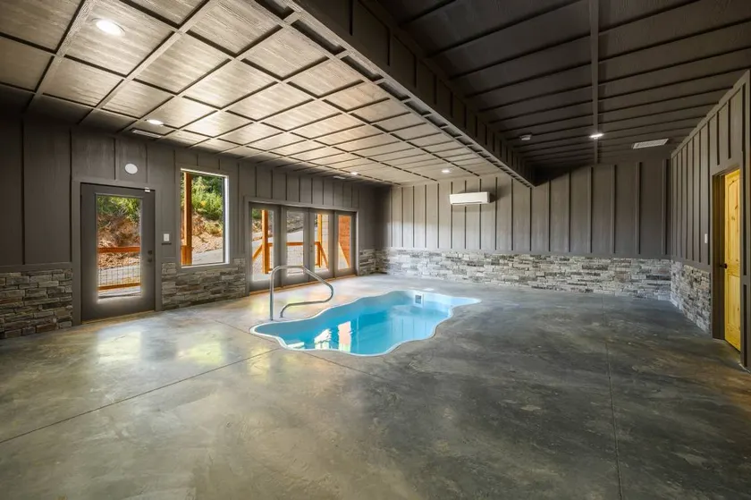 Maison de vacances avec internet haut débit, barbecue et jacuzzi | Vue montagne - Image 1