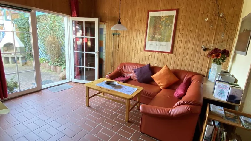 Appartamento totalmente attrezzato con sauna, terrazza e giardino | Vista sul giardino - Image 1