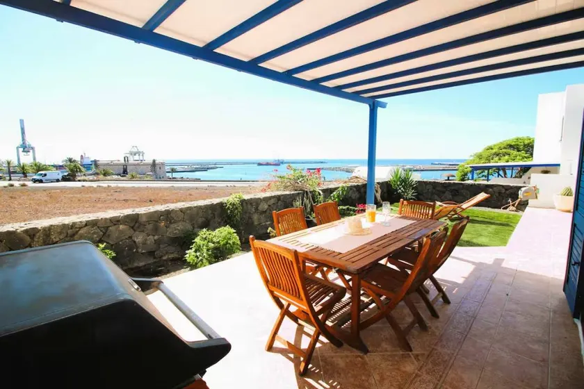 Maison entièrement équipée avec terrasse, barbecue et jardin - Image 1
