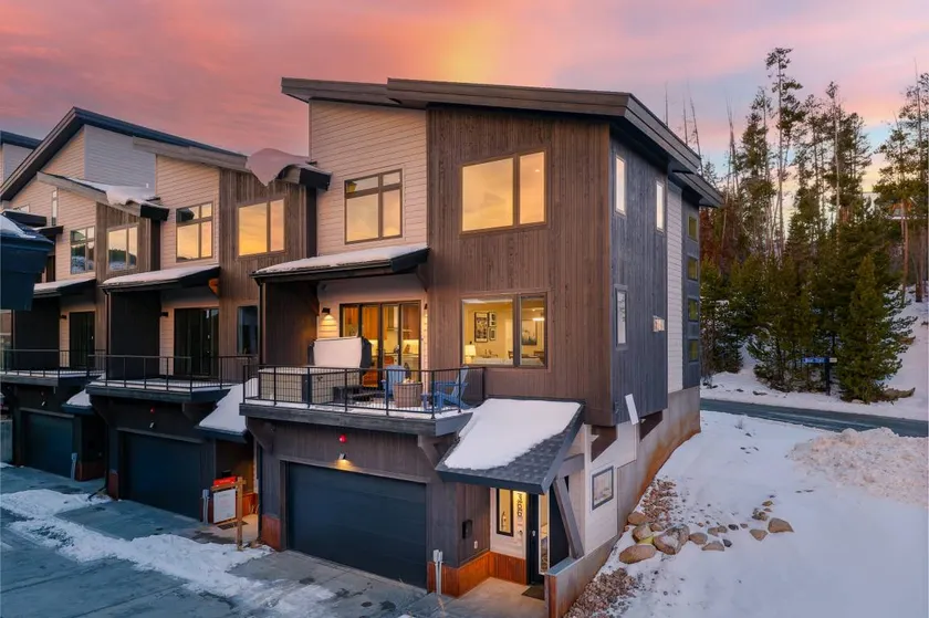Grande maison adaptée aux familles avec jacuzzi | Vue montagne | Avec animaux acceptés - Image 1