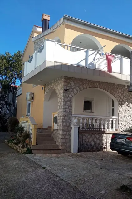 Two bedroom apartment with terrace Ždrelac, Pašman (A-22802-a) - Image 1
