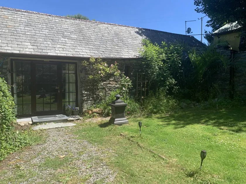 Charming cottage with garden | Pets are welcome - Image 1