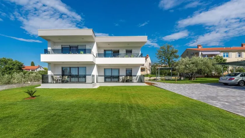Apartment with garden & barbeque - Image 1