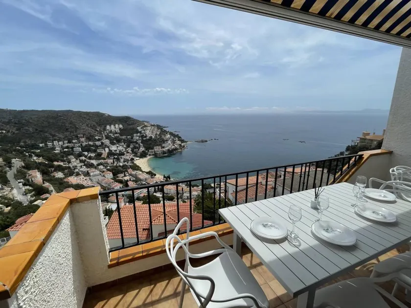 Apartment with barbeque - Image 1
