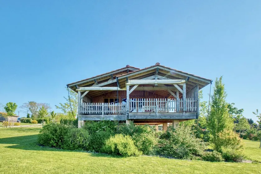 Familienorientiertes Chalet mit Pool, Whirlpool und Terrasse | Gartenblick | Hunde erlaubt - Image 1