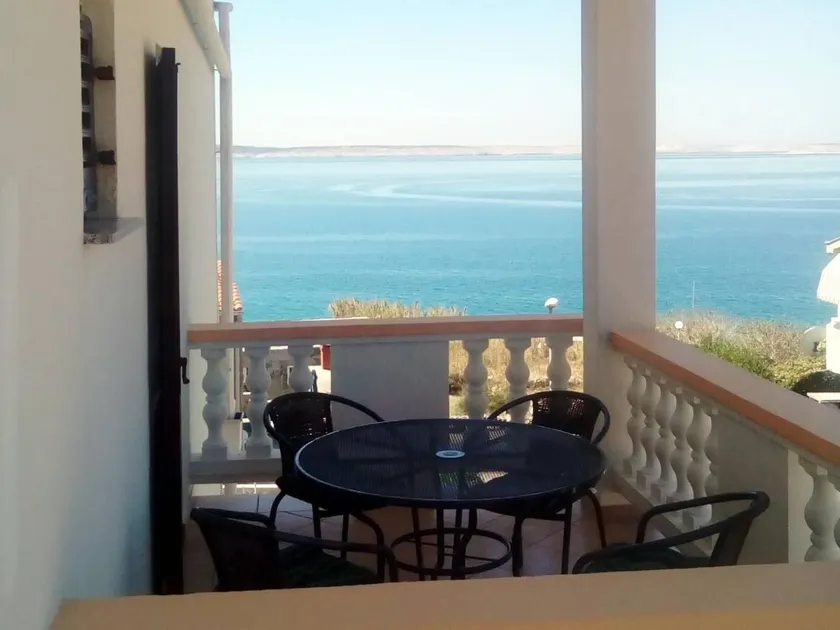 Apartamento vacacional con terraza y barbacoa - Image 1