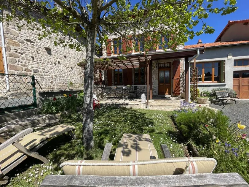 Gîte con barbecue, giardino e terrazza - Image 1