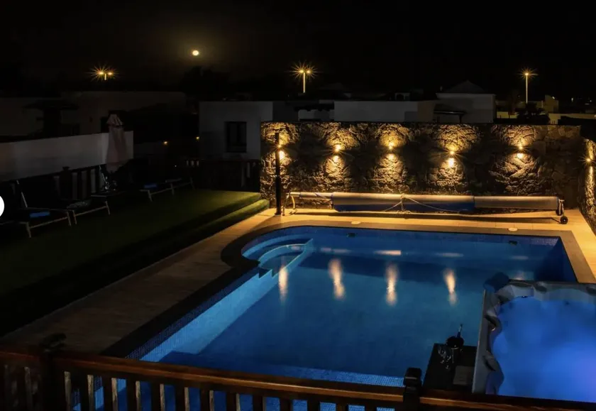 Villa "Casa Blanca" with Sea View, Private Pool & Wi-Fi - Image 1