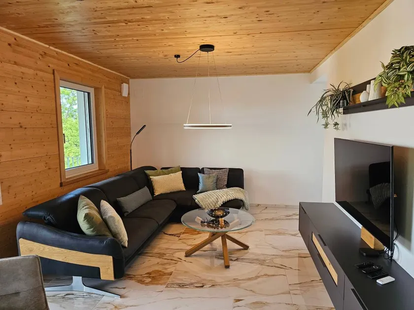 Apartment with barbeque | City view - Image 1