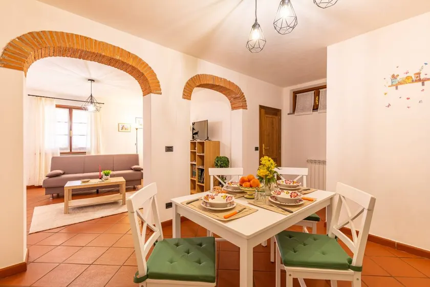 Apartment with terrace & garden | Garden view - Image 1