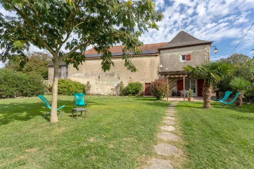 Charming Cottage at Lydie’s in the Heart of Béarn des Gaves - Image 1