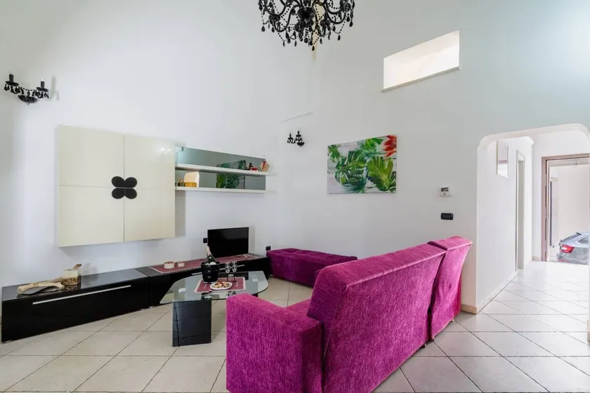 Holiday apartment with terrace - Image 1