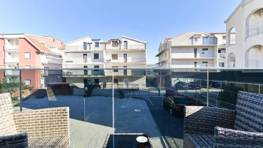 Fully equipped wonderful holiday apartment with barbeque & terrace | Beach nearby - Image 1