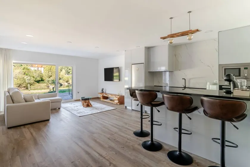 Maison avec jardin, barbecue et internet haut débit | Vue lac | Adaptée au travail à distance - Image 1
