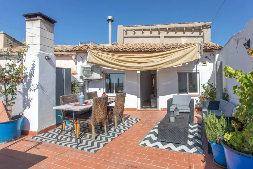 Appartamento con giardino, barbecue e terrazza | Vista sulla montagna | Ideale per lavorare da remoto - Image 1
