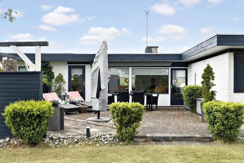 Merveilleuse maison de vacances entièrement équipée avec terrasse, barbecue et jardin | Vue mer | Avec animaux admis - Image 1