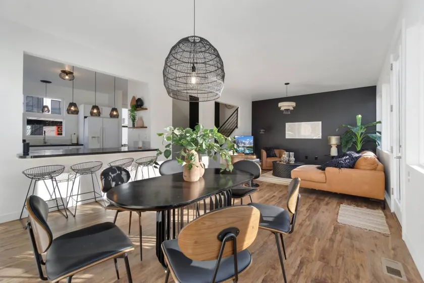 339 Osiander Street - Image 1