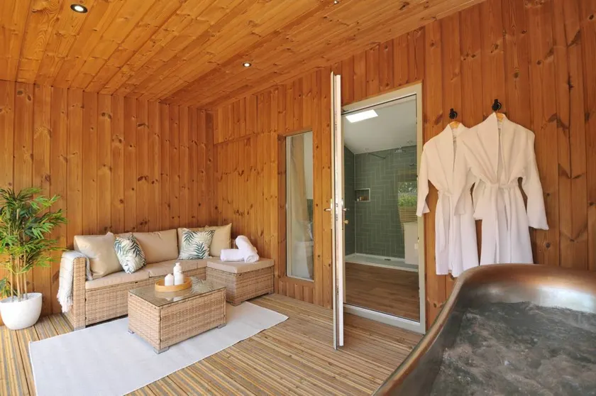 Family-friendly cottage | Pets are welcome - Image 1