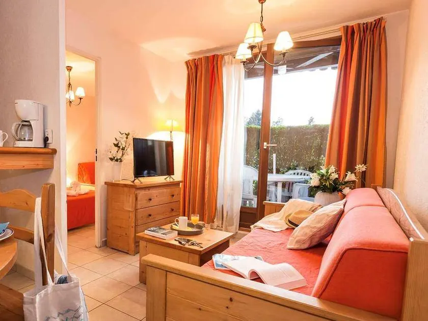 Apartment with heated pool | Dogs allowed - Image 1