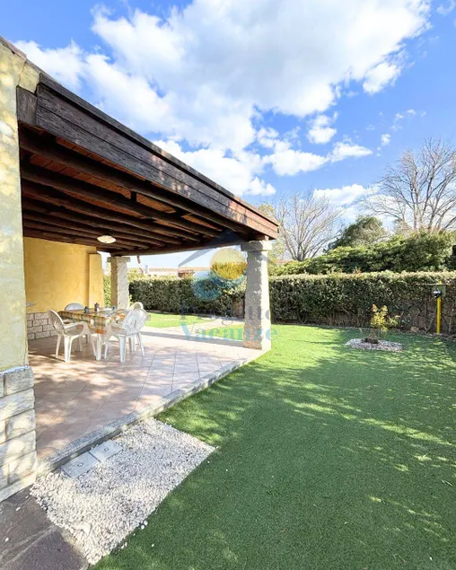 Beautiful flat with garden | Garden view - Image 1