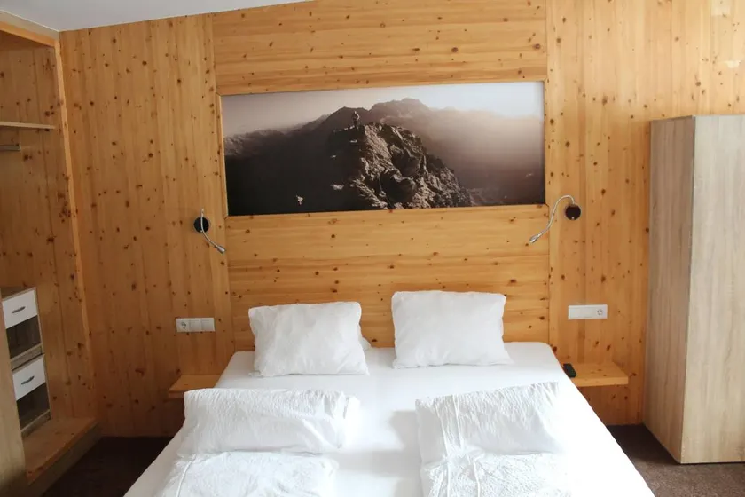 Children-friendly lovely flat with terrace - Image 1
