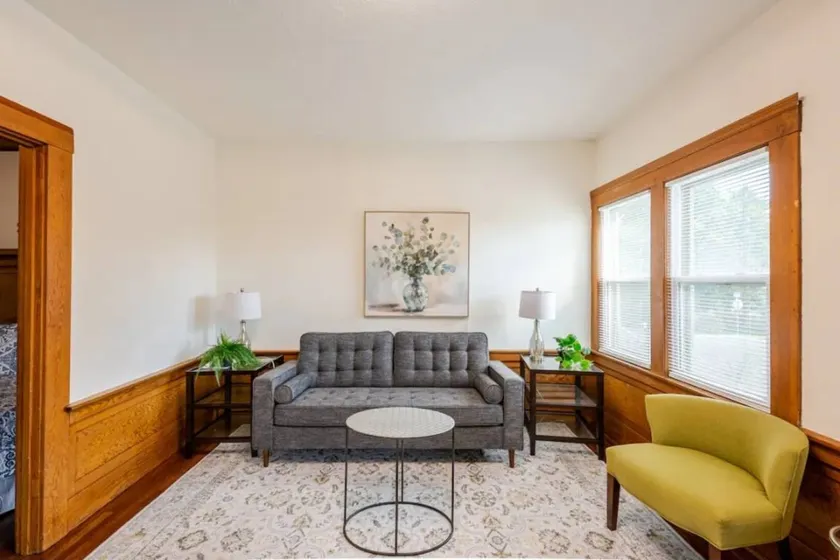 The Grand Heritage: Deluxe One Bedroom Home - Image 1