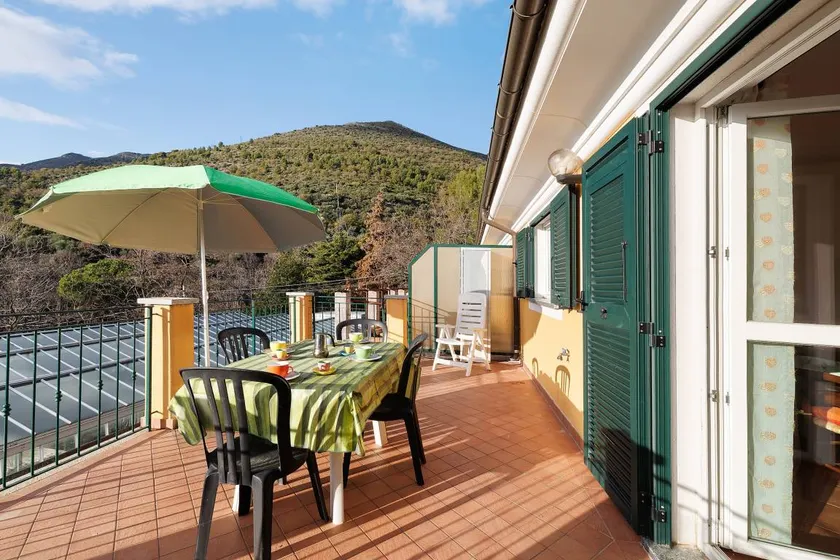 Wohnung mit Terrasse, Grill und Garten | Stadtblick - Image 1