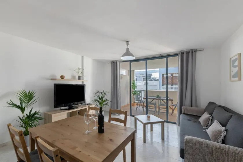 Appartement de vacances avec terrasse et internet haut débit - Image 1