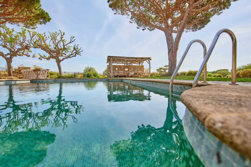 Agréable appartement de vacances convivial et familial avec piscine | Idéal pour le télétravail - Image 1