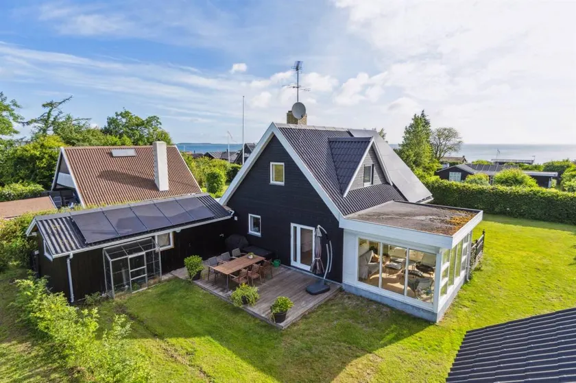 Holiday home, 71-8047, Taarup - Image 1