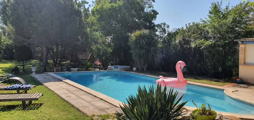 Holiday home with garden, BBQ & terrace | Pool view | Pets allowed - Image 1