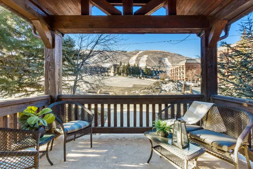 Charmante maison de vacances conviviale et familiale avec jacuzzi et barbecue | Vue montagne | Près des pistes de ski | Avec animaux admis - Image 1