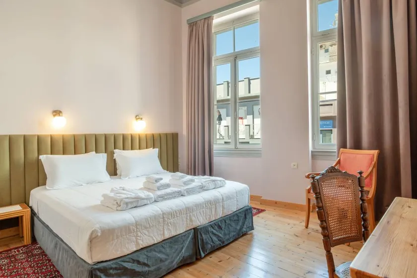 King Aristomenes – Deluxe Room with King-Size Bed - Image 1