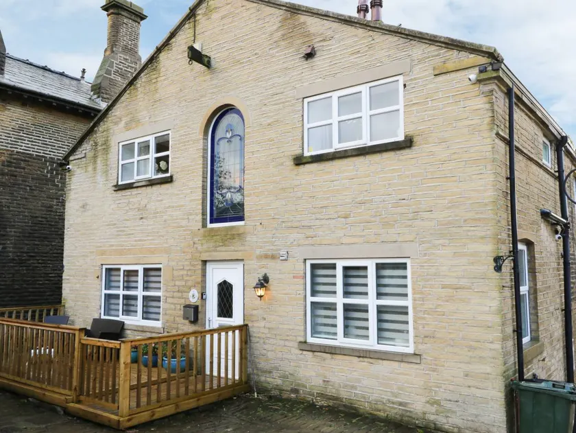 Children-friendly lovely cottage with garden | Perfect for remote work | Dogs allowed - Image 1