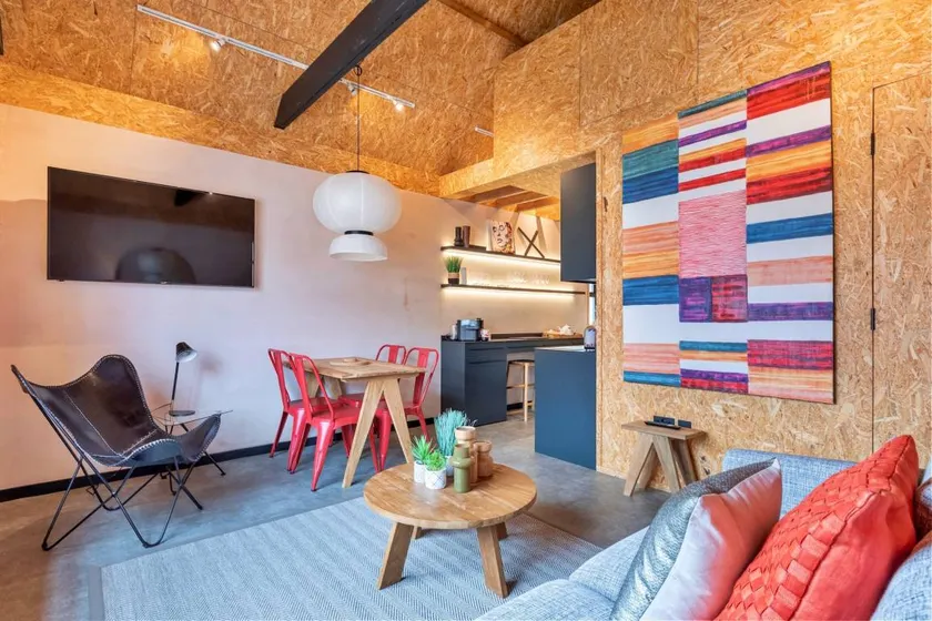 Fully equipped beautiful apartment with garden - Image 1