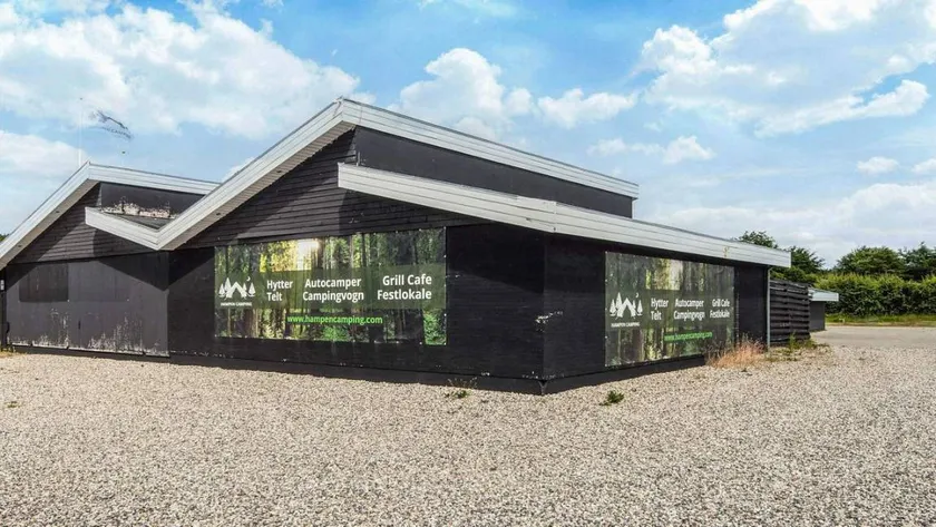 Holiday home with terrace | Pet-friendly - Image 1