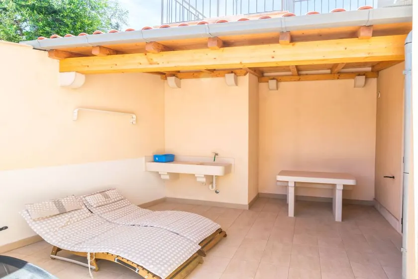 Acogedor apartamento con jardín, terraza y barbacoa | Vistas al jardín | Admite mascotas - Image 1