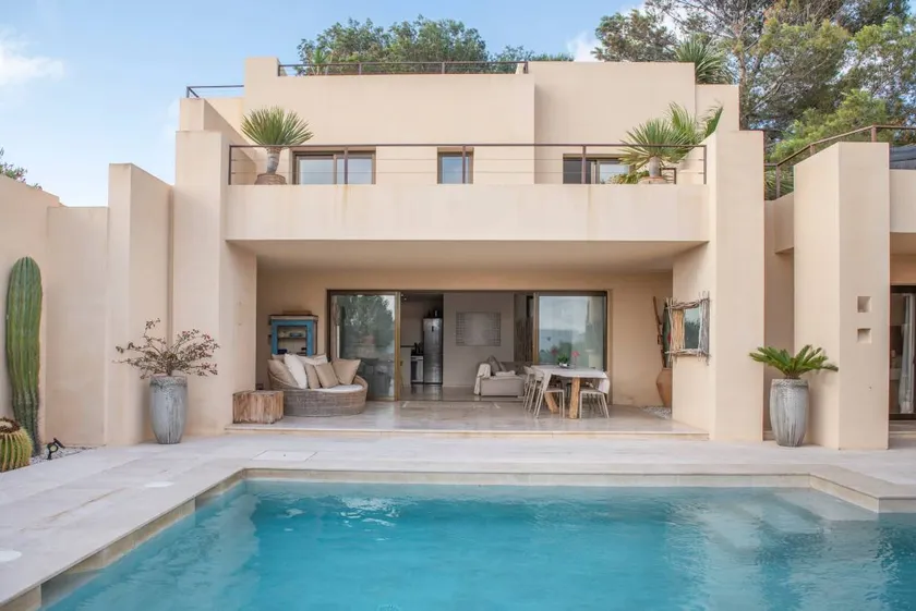 Familienorientierte tolle Villa mit Terrasse, Grill und Pool | Meerblick | Perfekt für die Arbeit von Zuhause - Image 1