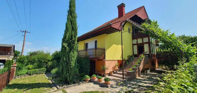 Merveilleux appartement avec jardin et barbecue - Image 1
