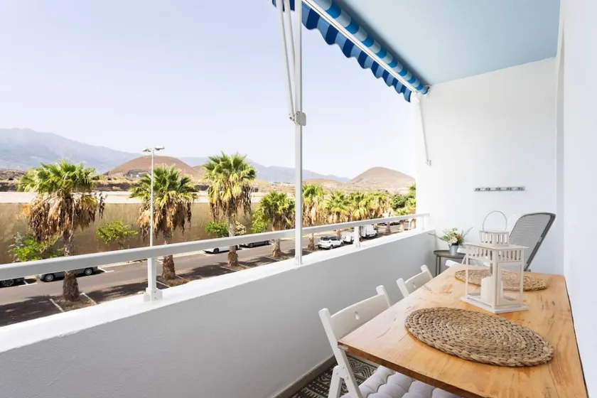 Apartment mit Pool und Terrasse | Nah am Strand - Image 1