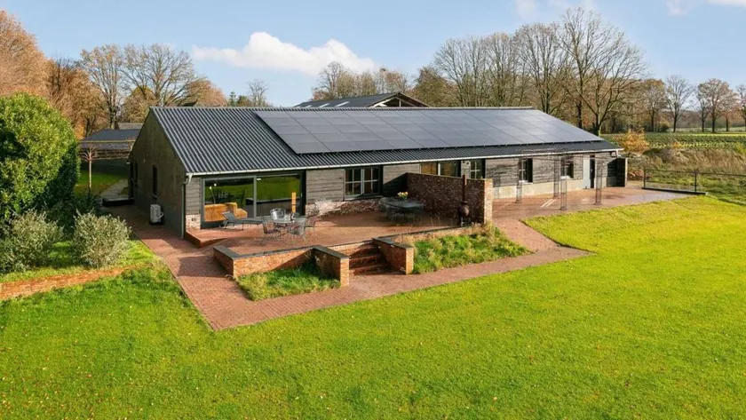 Beautiful holiday home with garden, terrace & BBQ | Pets are welcome - Image 1