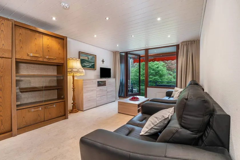 Charming holiday apartment with garden & pool | Pets allowed - Image 1